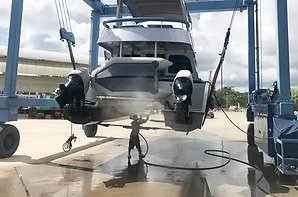 imgi_43_boat-pressure-cleaning